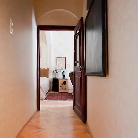 Apartment On Praspiekt Niezalieznasci 40 *